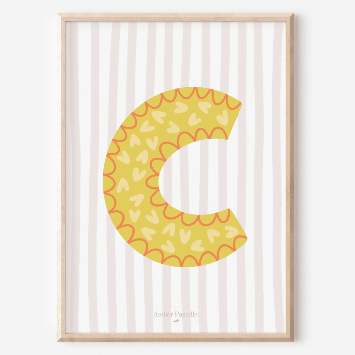 Affiche lettre C motif coeurs jaune - collection Les Petites Initiales