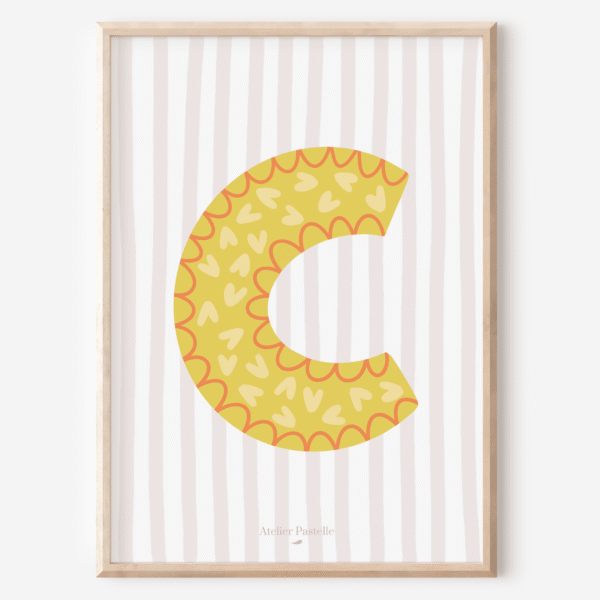 Affiche lettre C motif coeurs jaune - collection Les Petites Initiales
