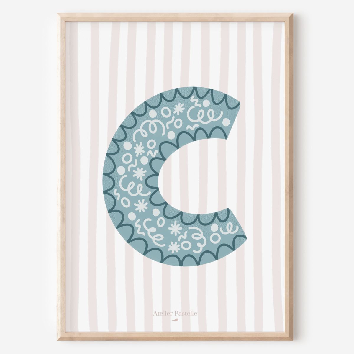 Affiche lettre C motif confettis bleu clair - collection Les Petites Initiales