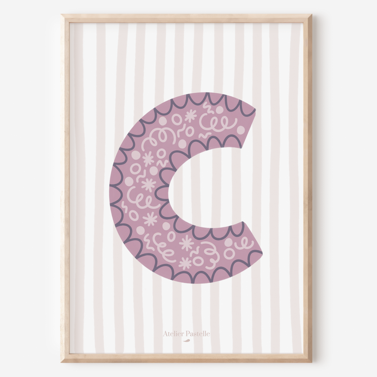 Affiche lettre C motif confettis violet - collection Les Petites Initiales