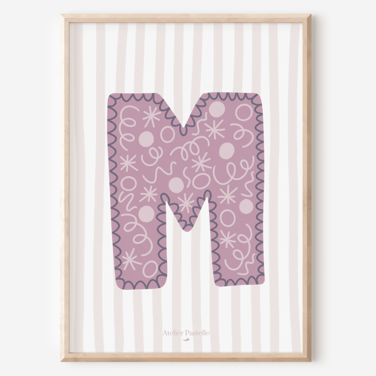 Affiche lettre M motif confettis violet - collection Les Petites Initiales