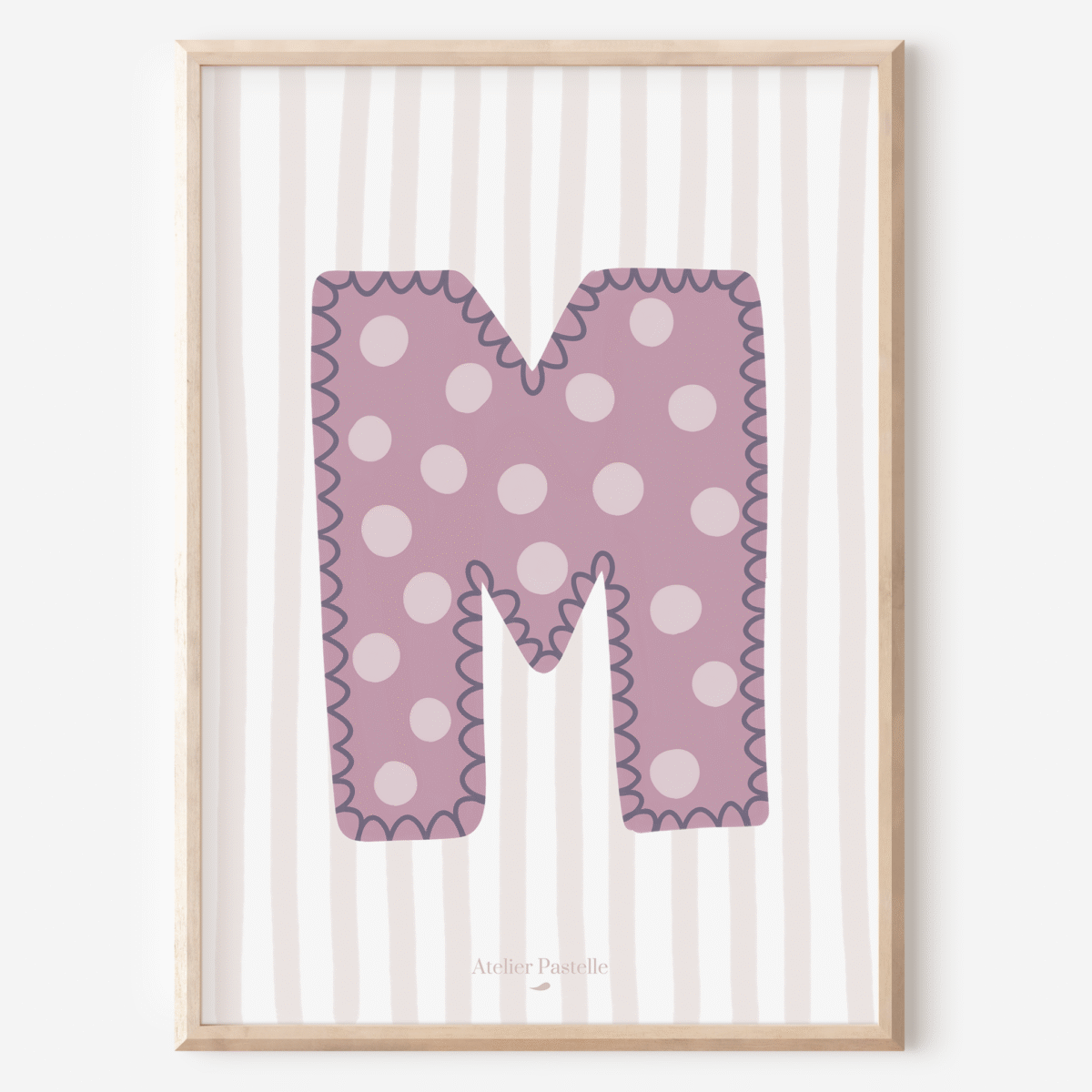 Affiche lettre M motif pois violet - collection Les Petites Initiales