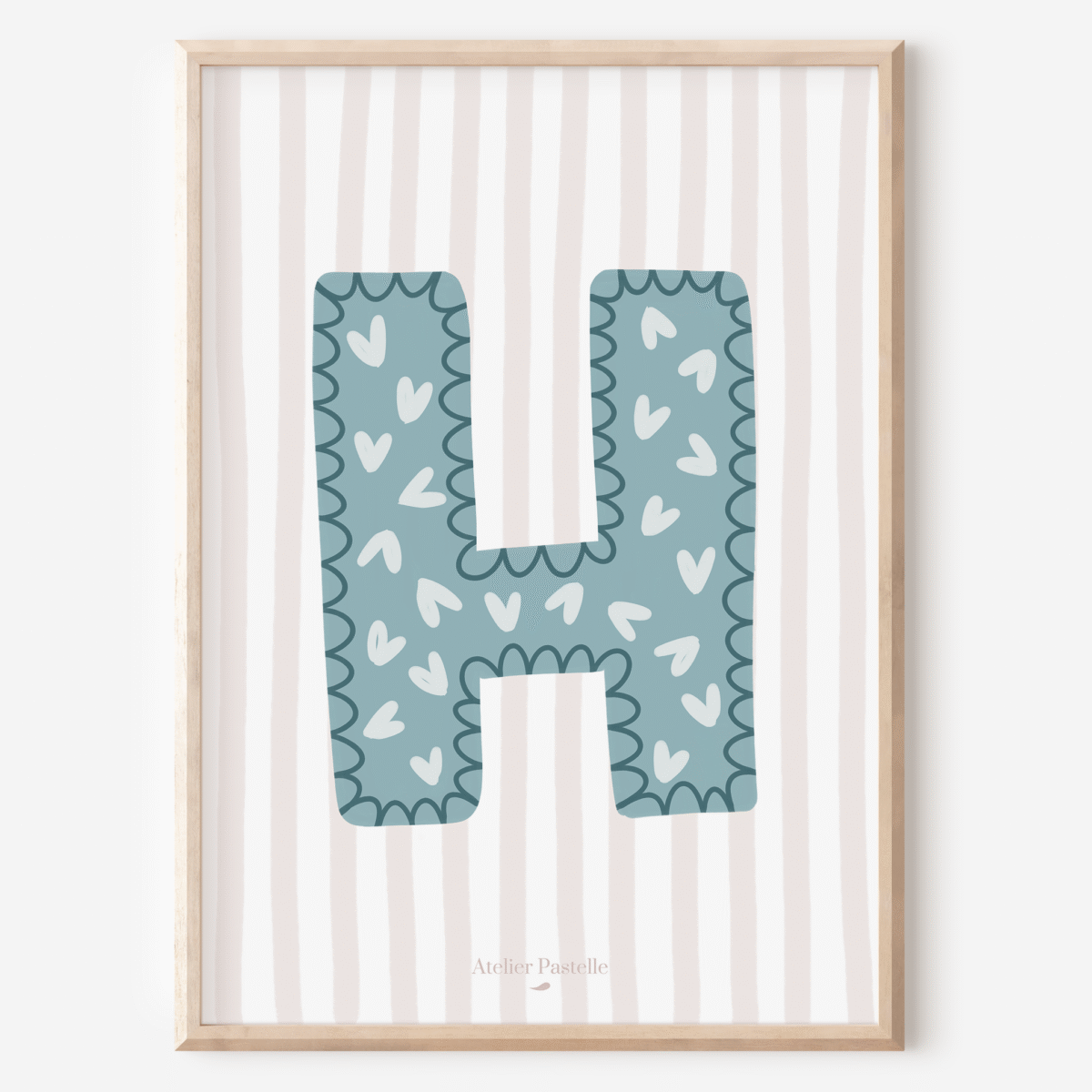 Affiche lettre H motif coeurs bleu clair - collection Les Petites Initiales