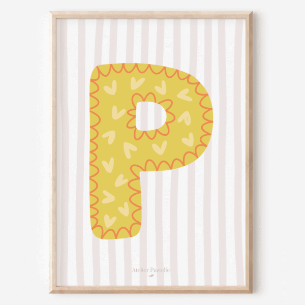 Affiche lettre P motif coeurs jaune - collection Les Petites Initiales