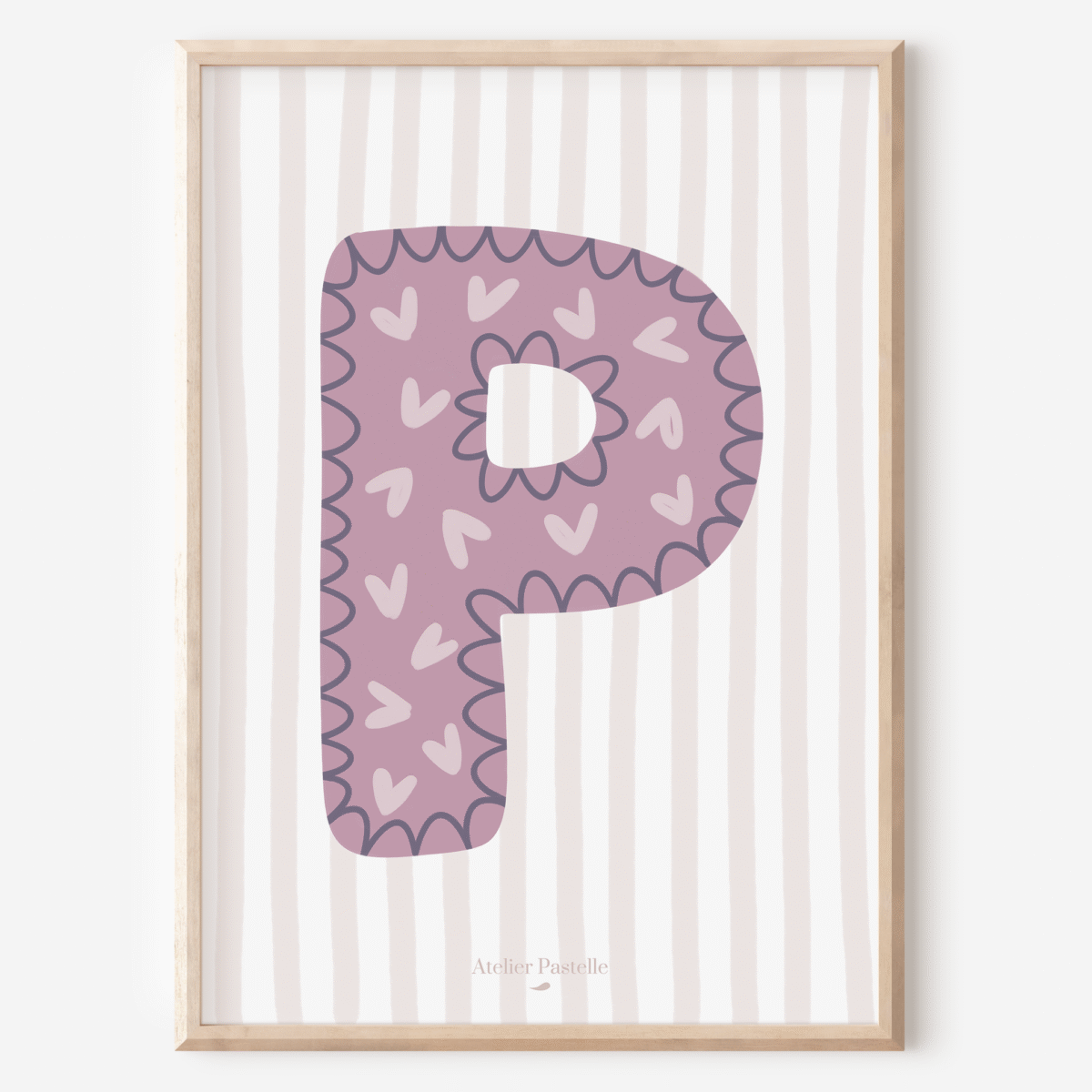 Affiche lettre P motif coeurs violet - collection Les Petites Initiales