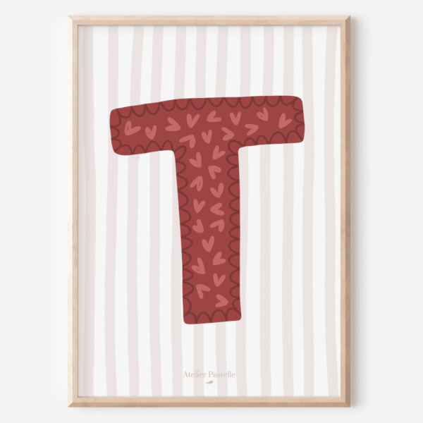 Affiche lettre T motif coeurs bordeaux - collection Les Petites Initiales