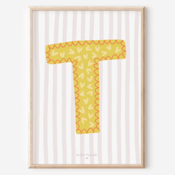 Affiche lettre T motif coeurs jaune - collection Les Petites Initiales