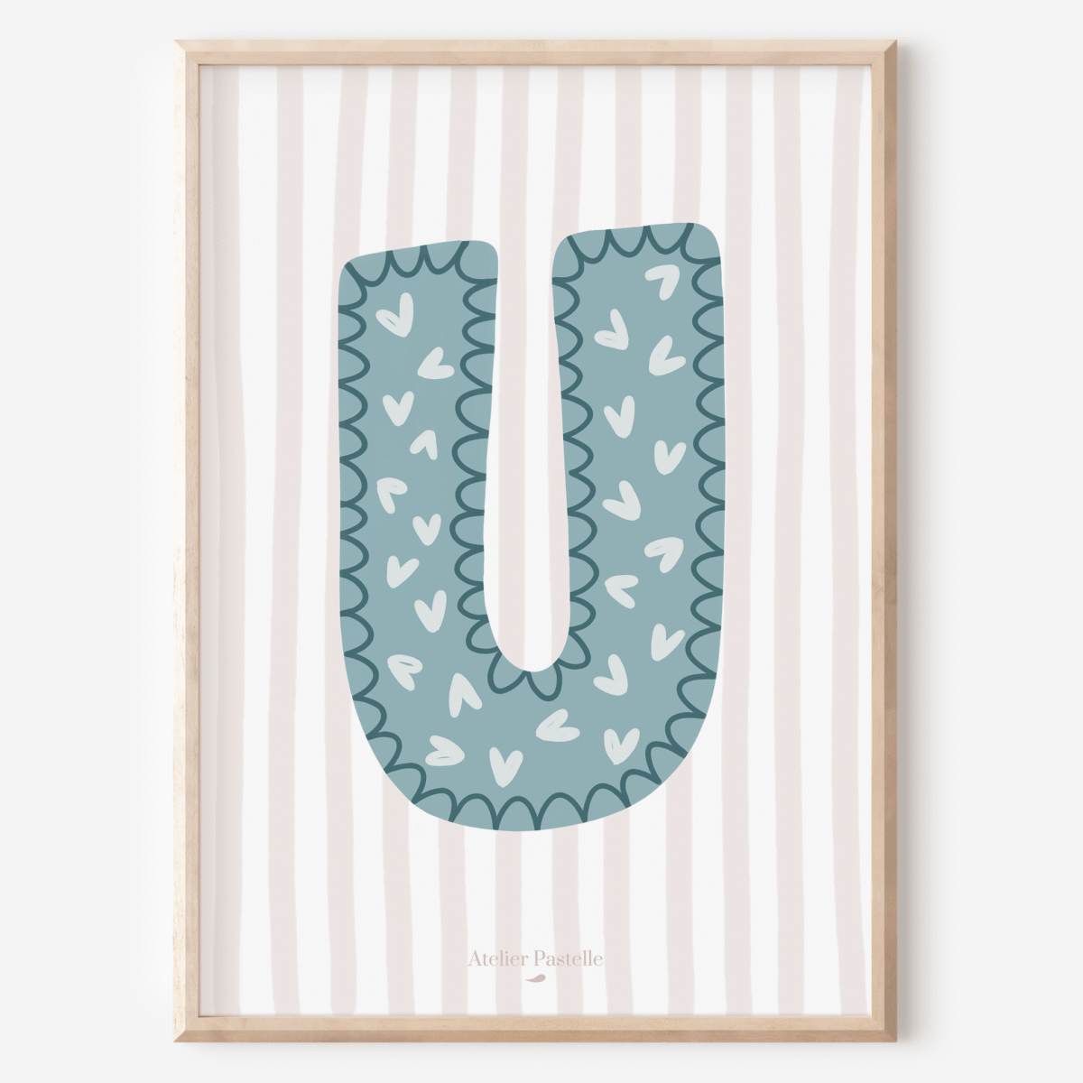 Affiche lettre U motif coeurs bleu clair - collection Les Petites Initiales