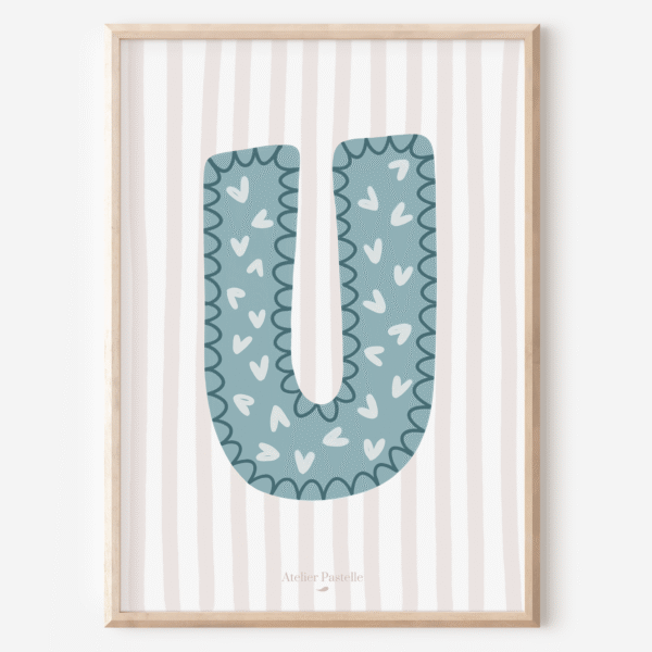 Affiche lettre U motif coeurs bleu clair - collection Les Petites Initiales