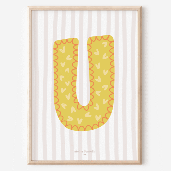 Affiche lettre U motif coeurs jaune - collection Les Petites Initiales